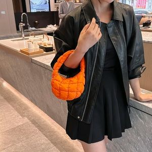 NWOT No Brand Mini Puffy Quilted Tote in Orange